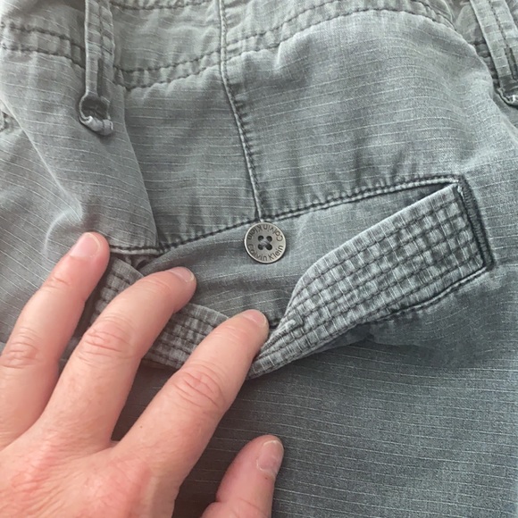 Calvin Klein flat front shorts a washed navy color - Picture 6 of 6